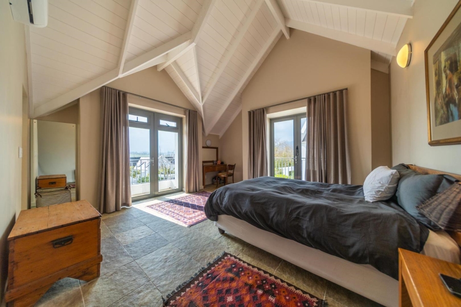To Let 5 Bedroom Property for Rent in De Zalze Winelands Golf Estate Western Cape